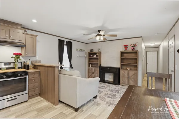 $59,000 | 105 Lantern Drive, Gardner, IL 60424