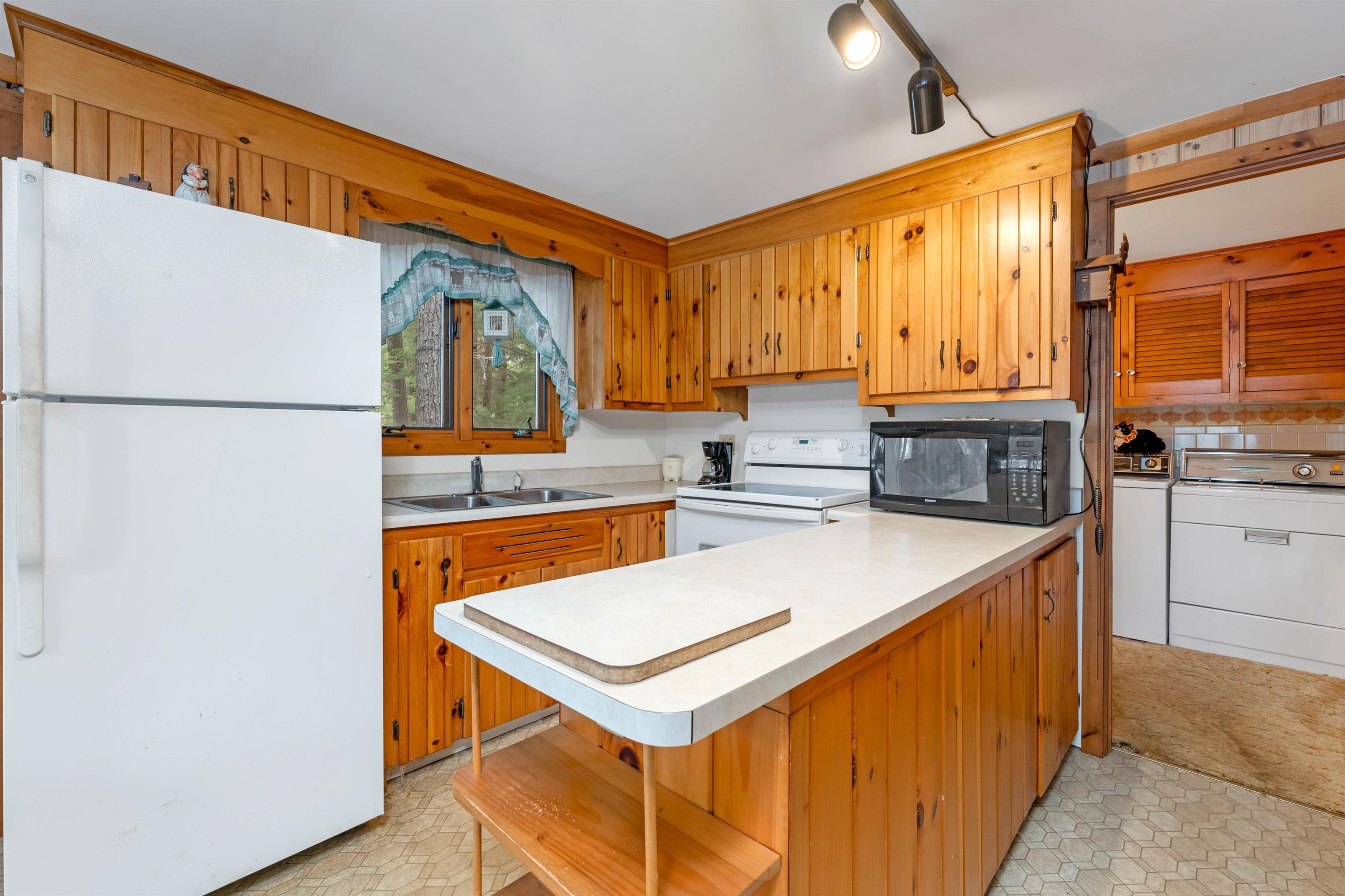 28 Sawmill Shores Road Meredith, NH 03253 - Photo 10 of 28 Gallery Image 10