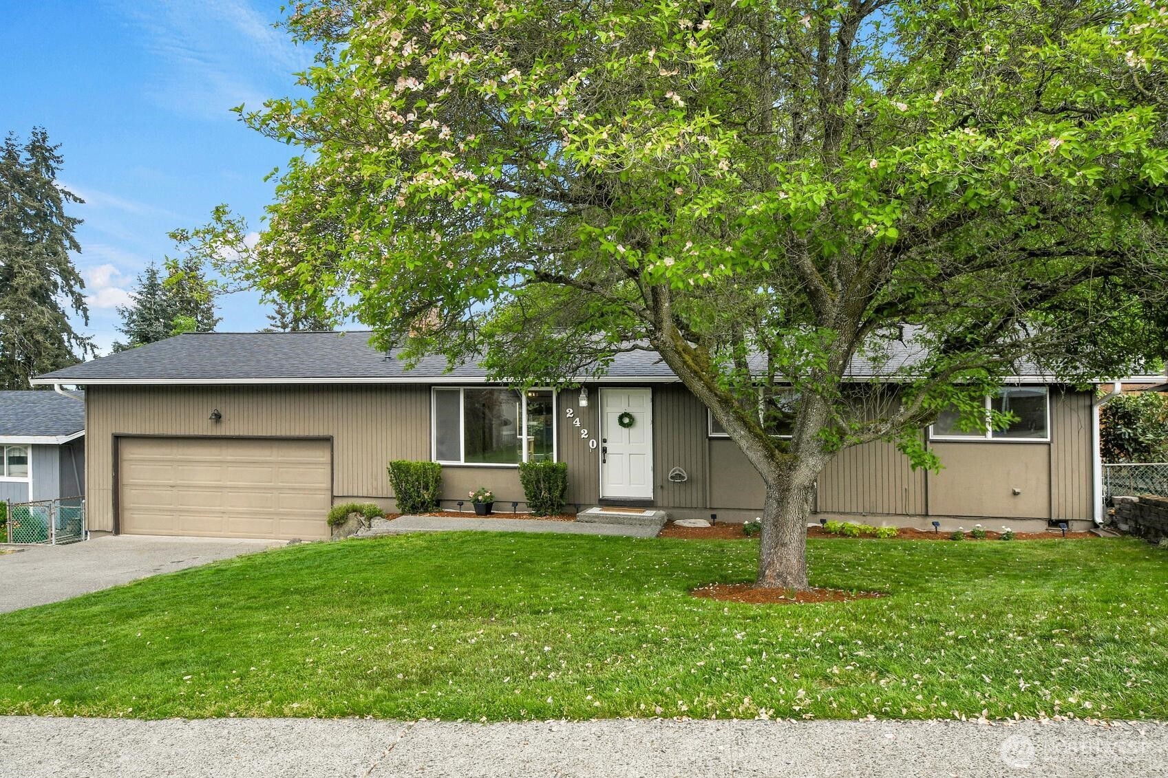 2420 Southwest 326th Street Federal Way, WA 98023 - Photo 1 of 35