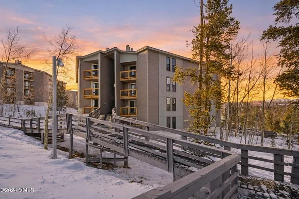 $365,000 | 2200 Lodgepole Circle, Unit 204, Silverthorne, CO 80498