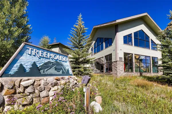 $365,000 | 2200 Lodgepole Circle, Unit 204, Silverthorne, CO 80498