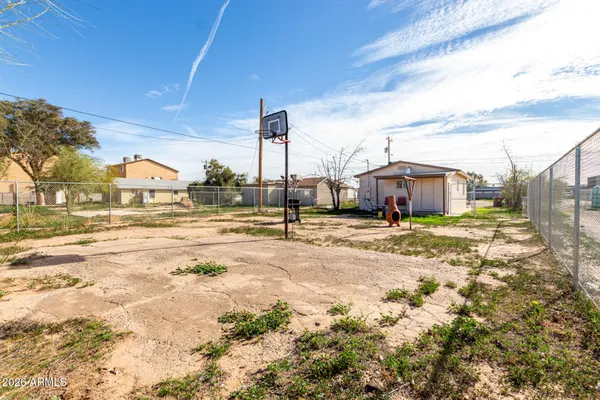 $170,000 | 460 West Spruell Avenue, Coolidge, AZ 85128