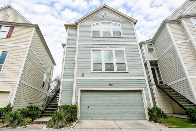 $290,000 | 7007 Plum Creek Trail Lane, Houston, TX 77087