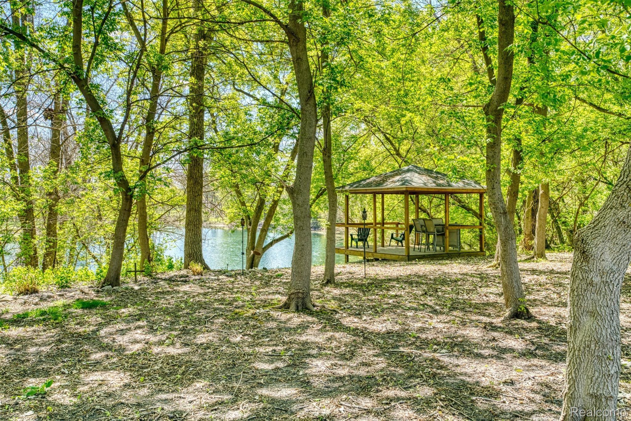 9276 Schrepfer Road Howell, MI 48855 - Photo 50 of 56 DSC02264_8.jpg