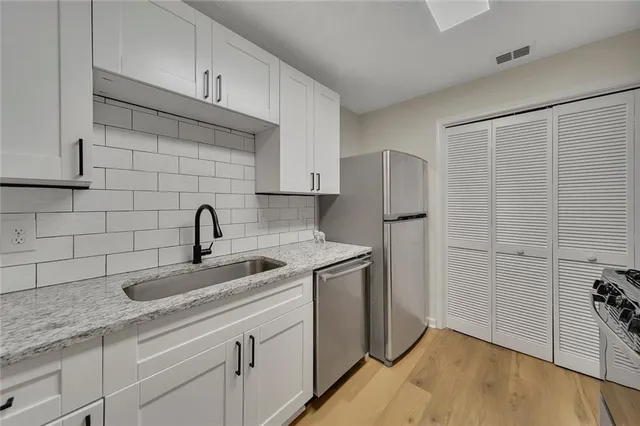 $238,880 | 1807 Country Park Drive, Smyrna, GA 30080