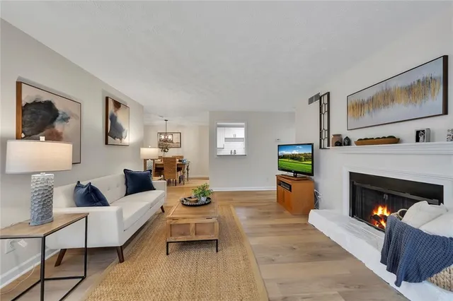 $238,880 | 1807 Country Park Drive, Smyrna, GA 30080