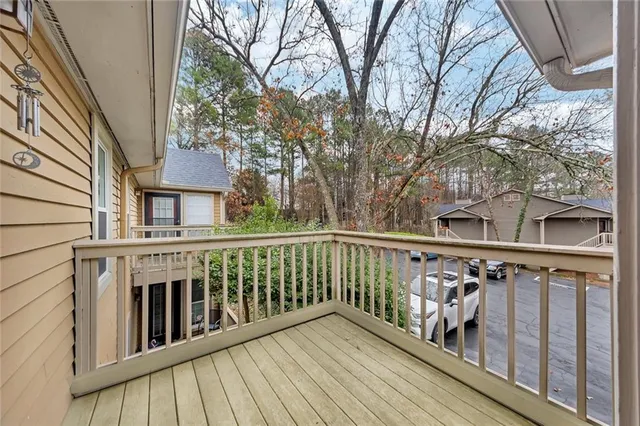 $238,880 | 1807 Country Park Drive, Smyrna, GA 30080