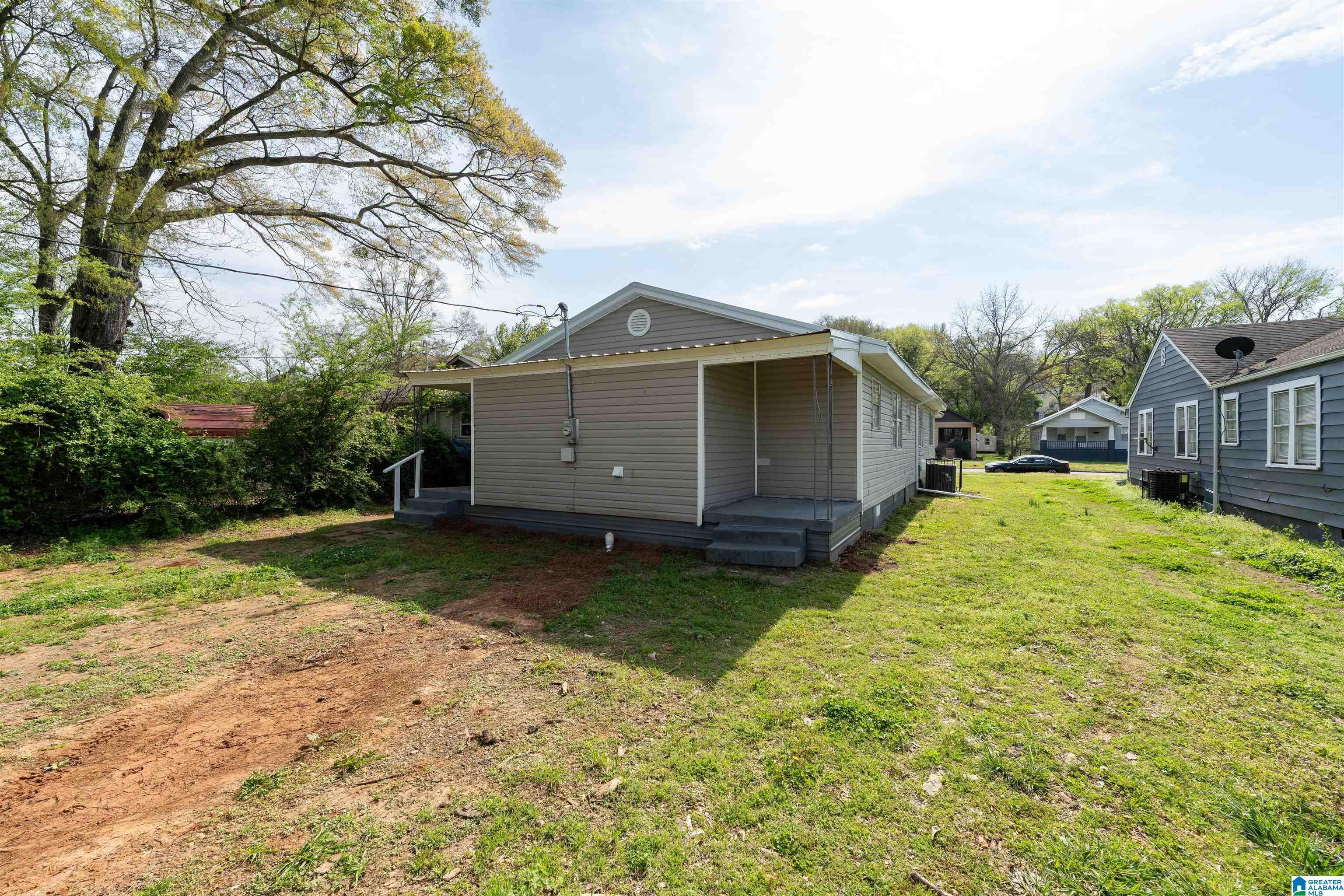 1612 Exeter Avenue Bessemer, AL 35020 - Photo 5 of 31