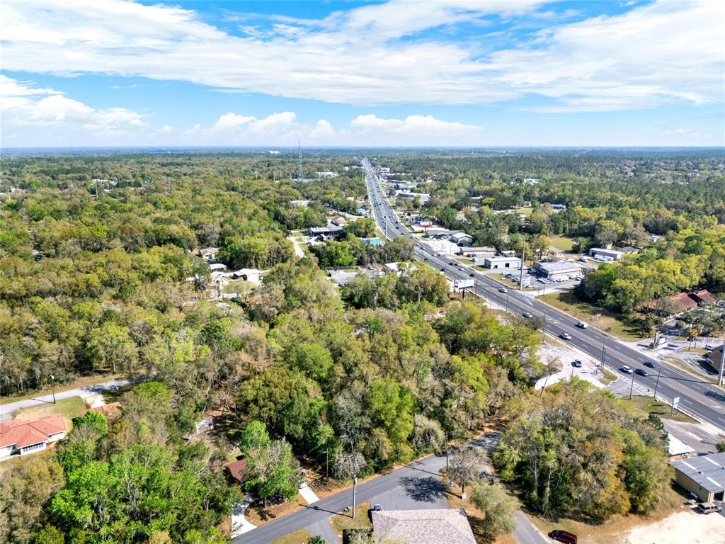 709 South Smith Avenue Inverness, FL 34453 - Photo 10 of 17 a view of a city