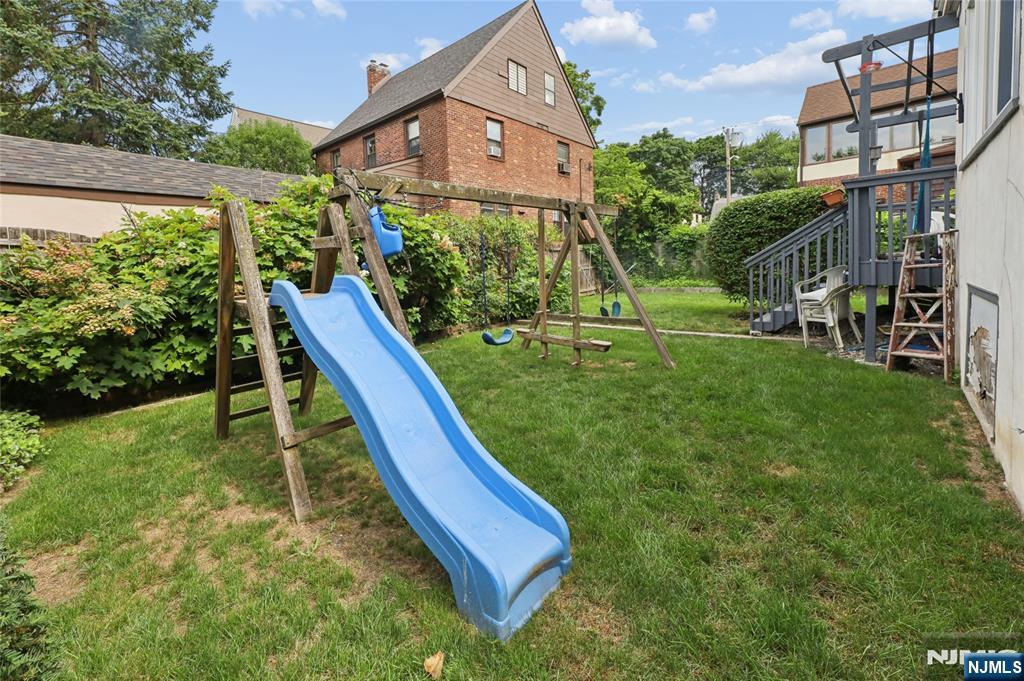 936 Red Road Teaneck, NJ 07666 - Photo 36 of 38