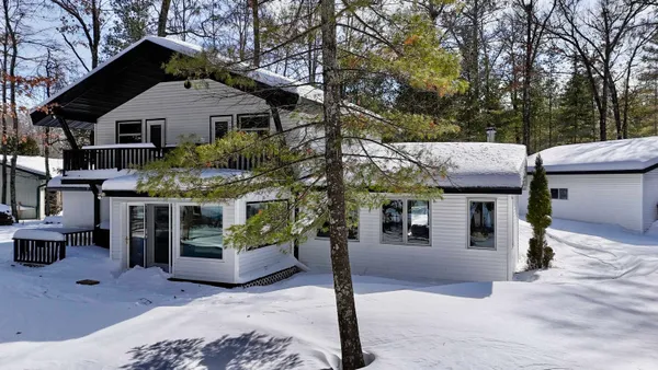 $675,000 | W1344 Deerpath Lane, Keshena, WI 54135