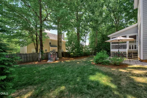 $535,000 | 2411 Fordcrest Drive, Apex, NC 27502