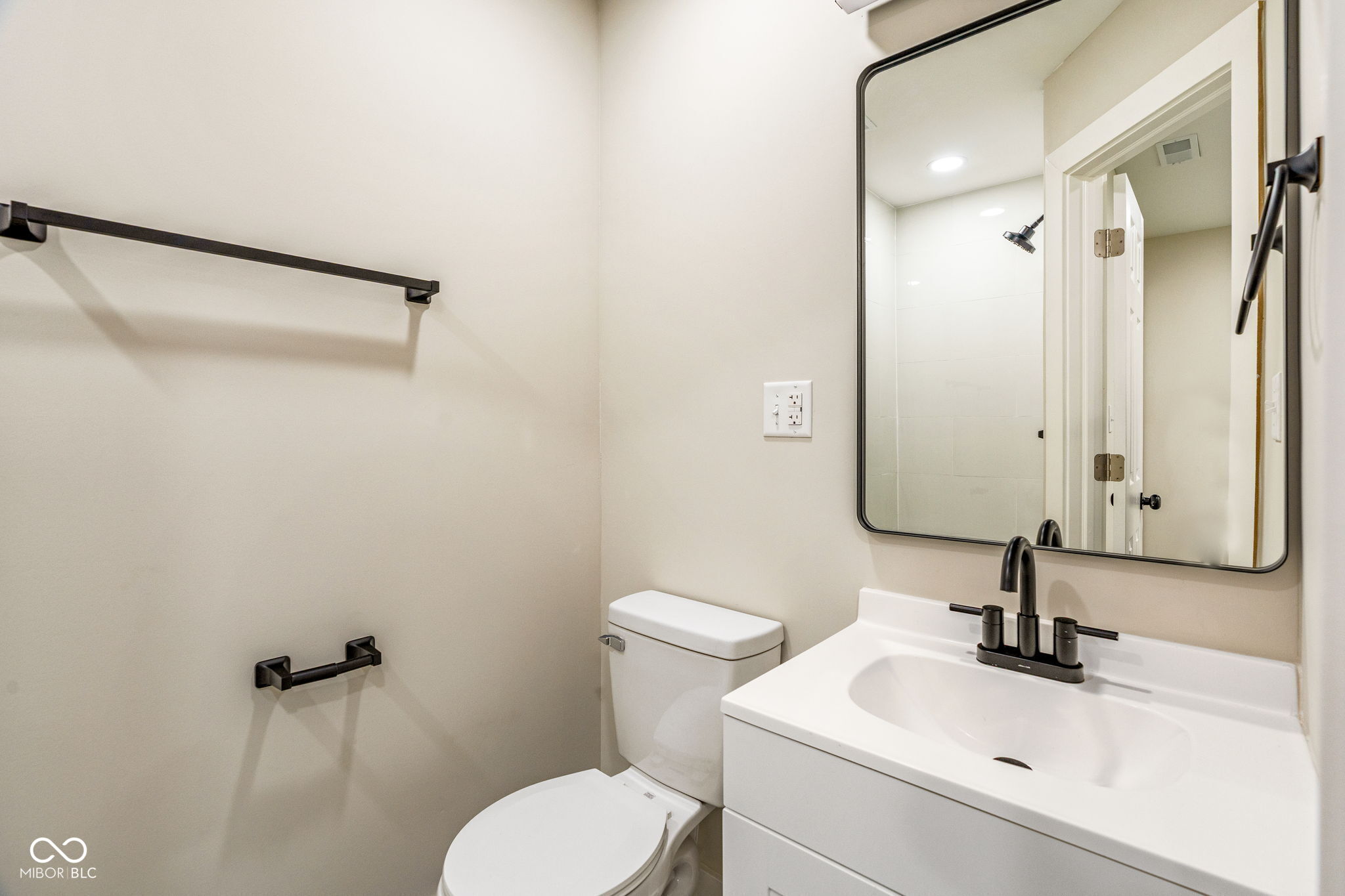 2427 North Rural Street Indianapolis, IN 46218 - Photo 17 of 27 Gallery Image 17