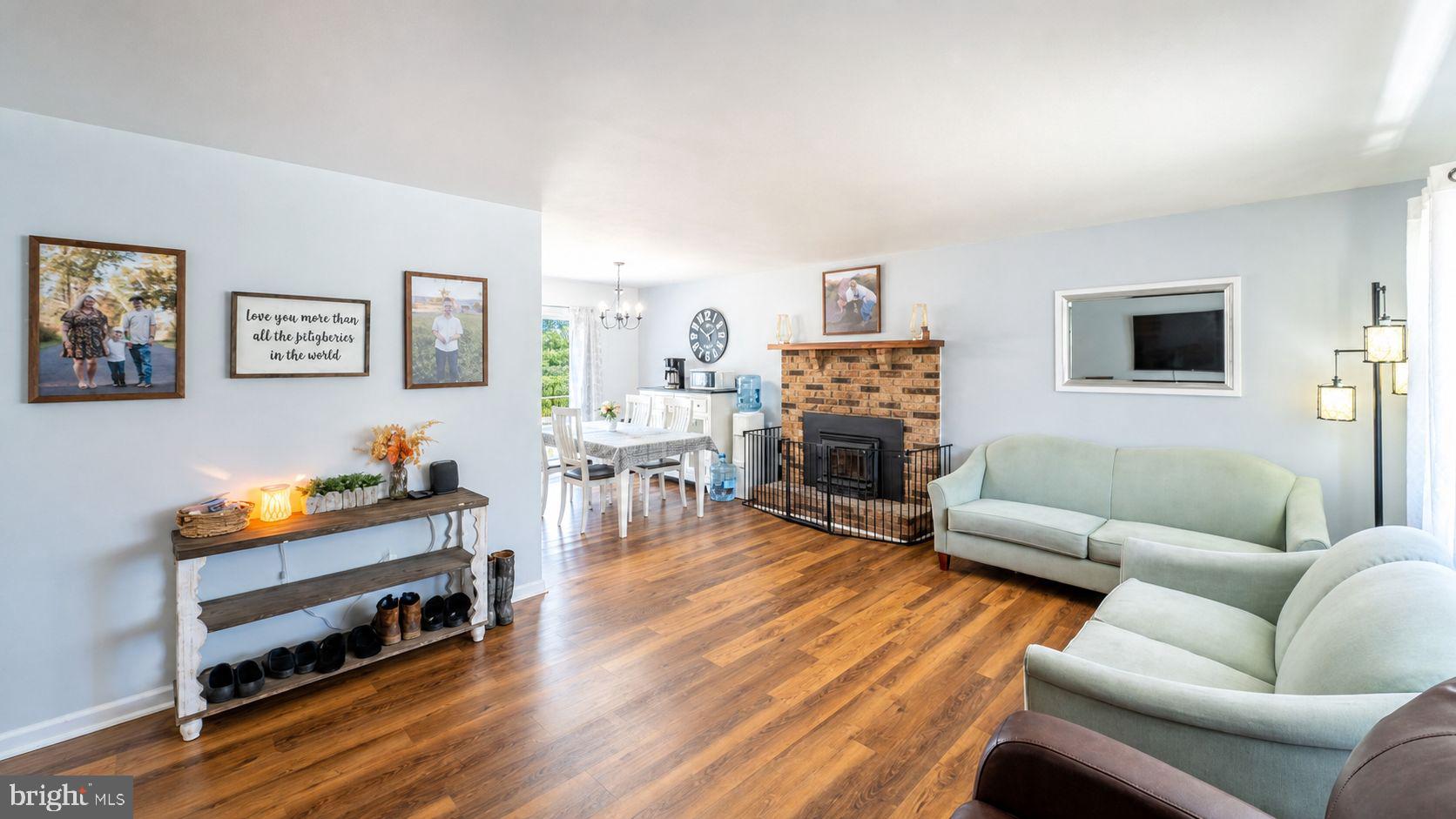 182 Rose Valley Road Pottstown, PA 19464 - Photo 21 of 52 Inviting space with warm wood tones.