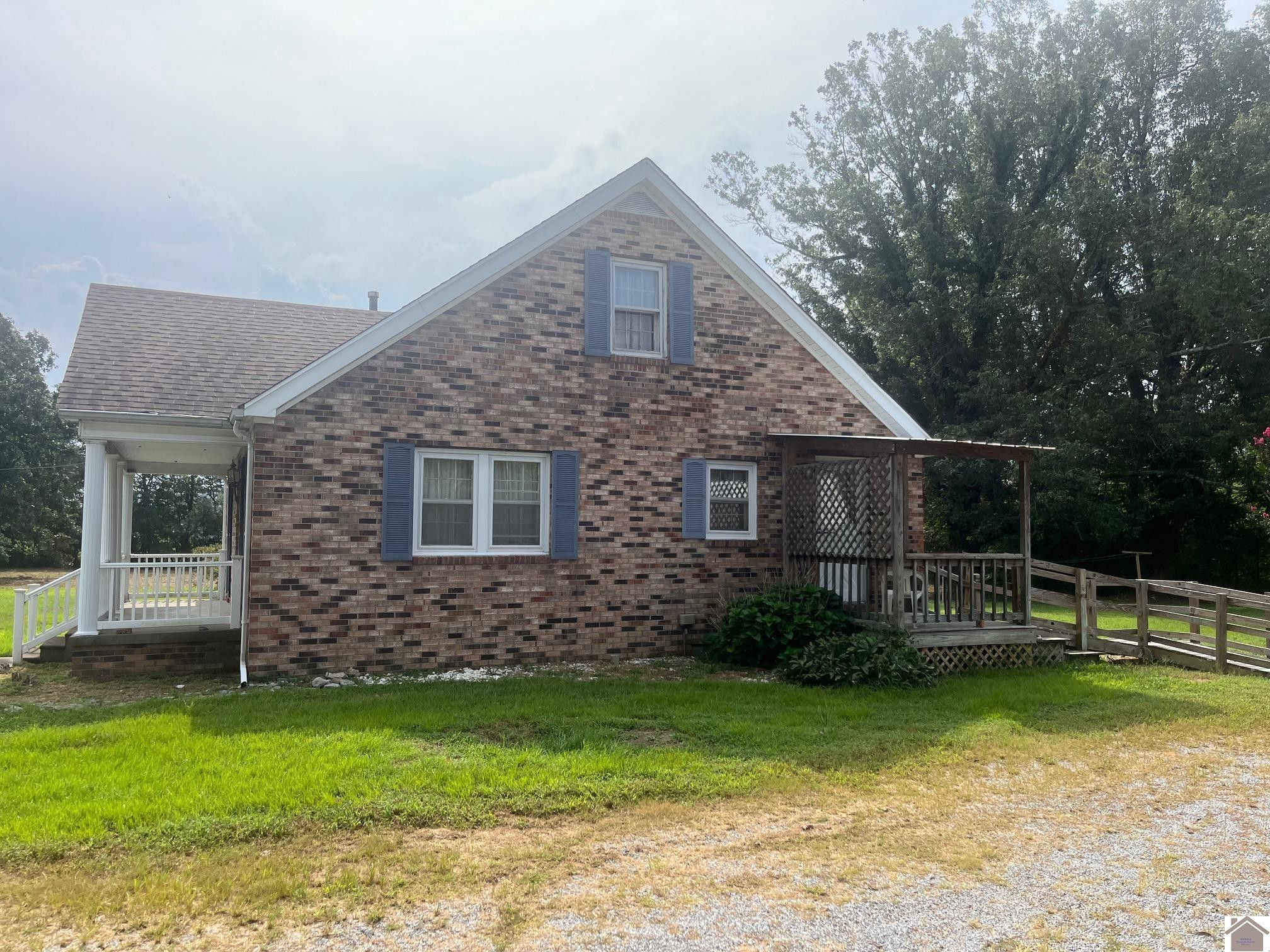 5430 Noble Road Paducah, KY 42001 - Photo 2 of 15 Photo 2
