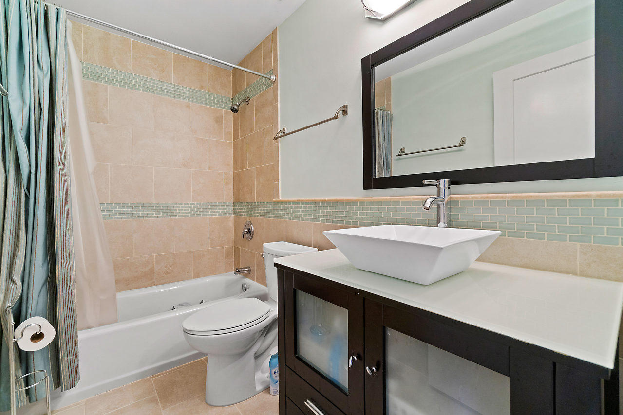 908 Jeffery Street Boca Raton, FL 33487 - Photo 14 of 41 014-908JefferyStreet-BocaRaton-FL-small