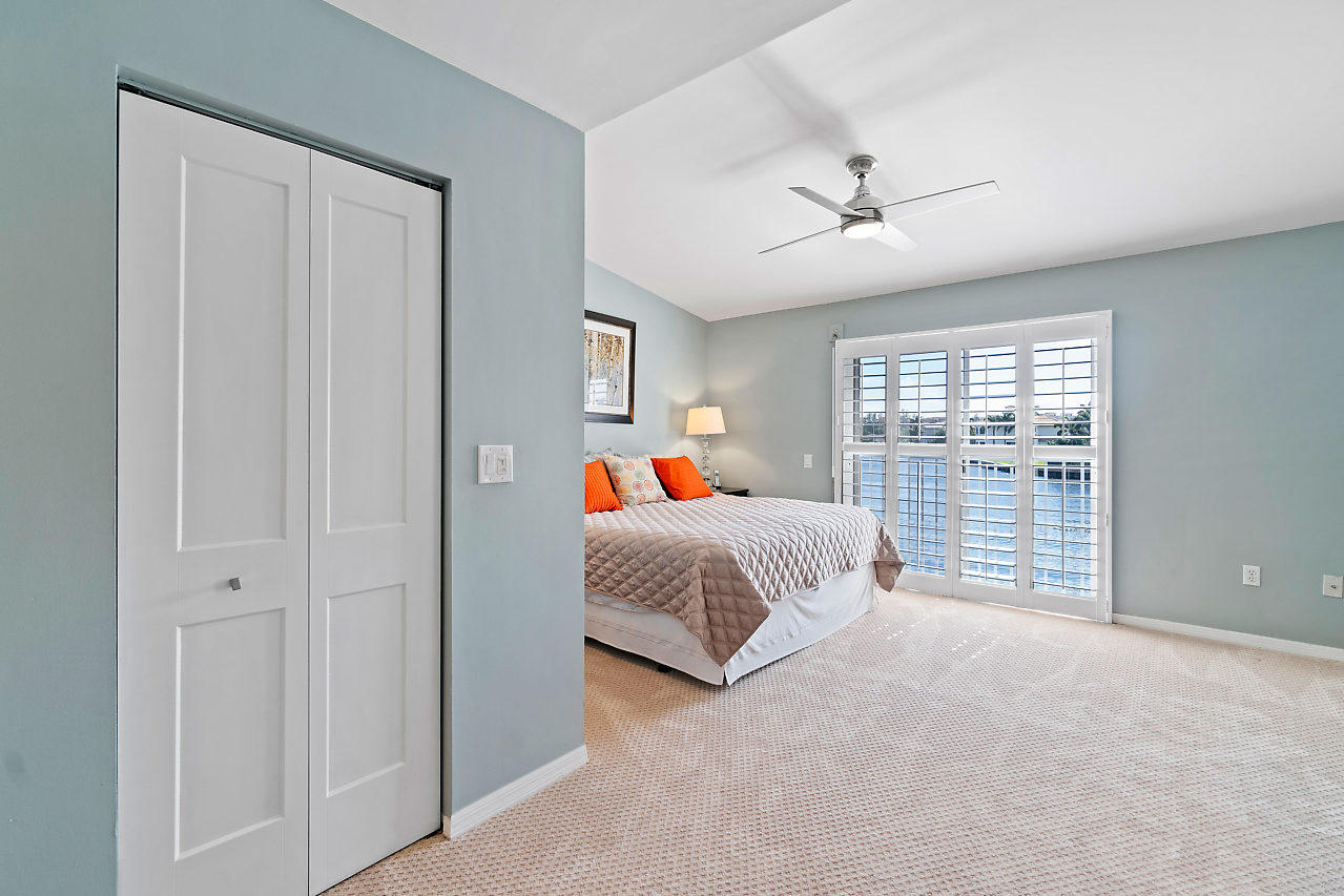 908 Jeffery Street Boca Raton, FL 33487 - Photo 16 of 41 016-908JefferyStreet-BocaRaton-FL-small