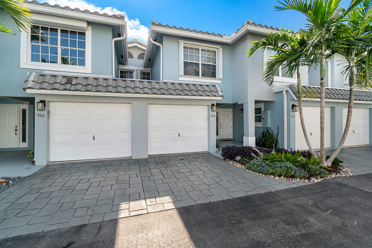 908 Jeffery Street Boca Raton, FL 33487 - Photo 2 of 41 001-908JefferyStreet-BocaRaton-FL-small