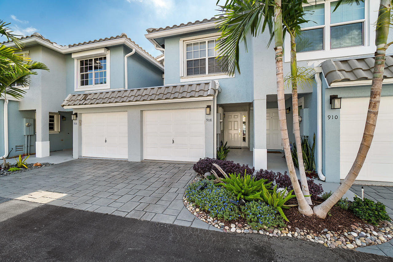 908 Jeffery Street Boca Raton, FL 33487 - Photo 3 of 41 003-908JefferyStreet-BocaRaton-FL-small