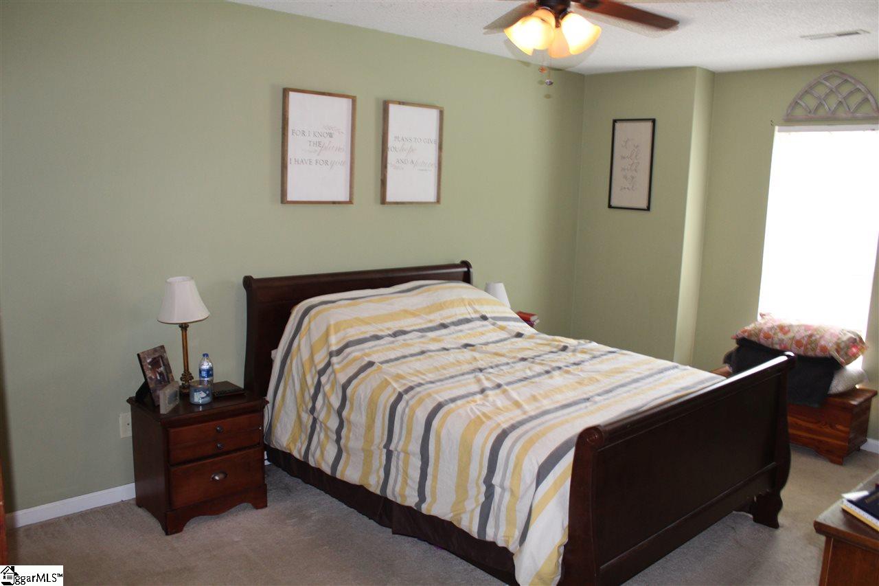 104 Forest Springs Road Seneca, SC 29678 - Photo 5 of 13 Gallery Image 5