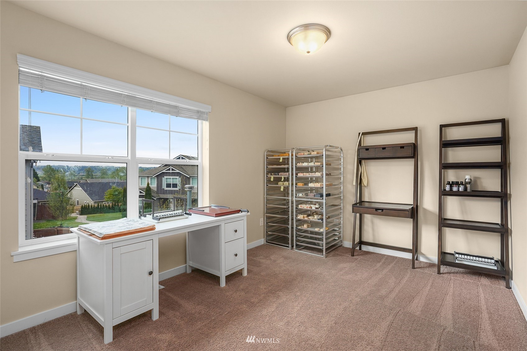 532 Ludwig Road Snohomish, WA 98290 - Photo 32 of 40 a room with storage and utility
