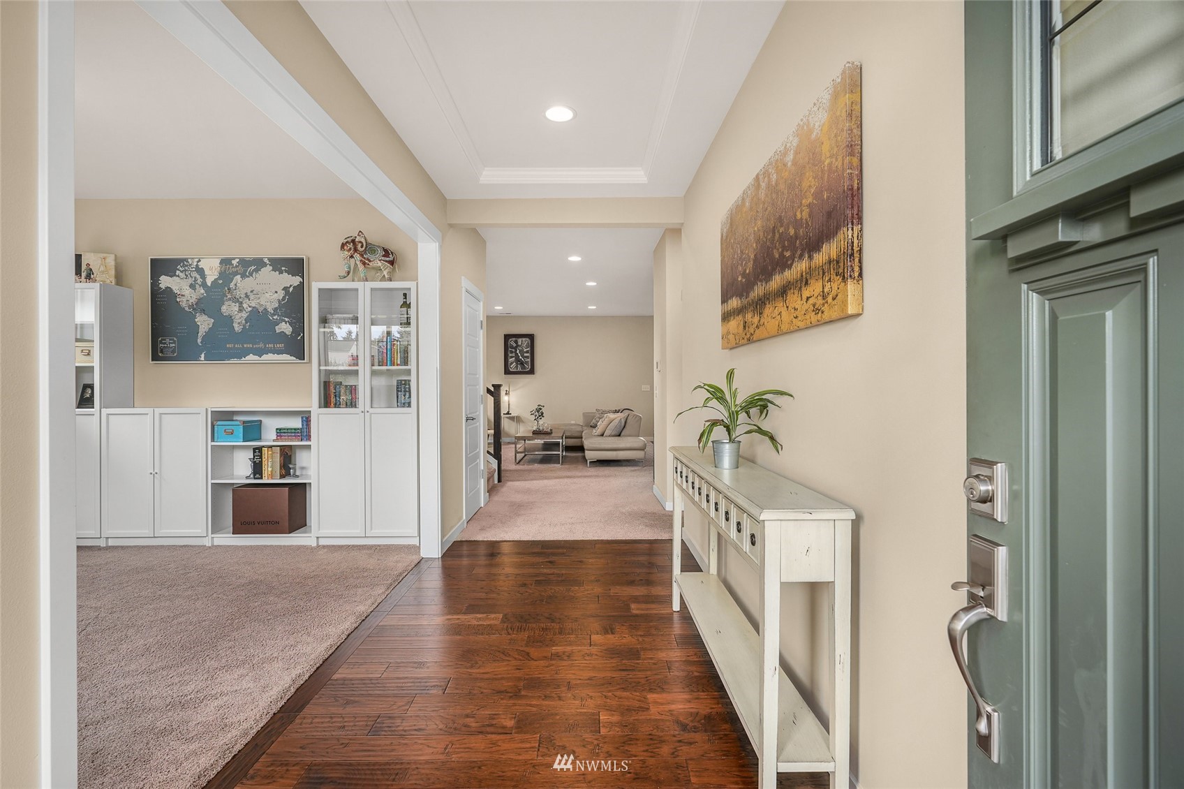532 Ludwig Road Snohomish, WA 98290 - Photo 5 of 40 a view of a hallway view with furniture and wooden floor