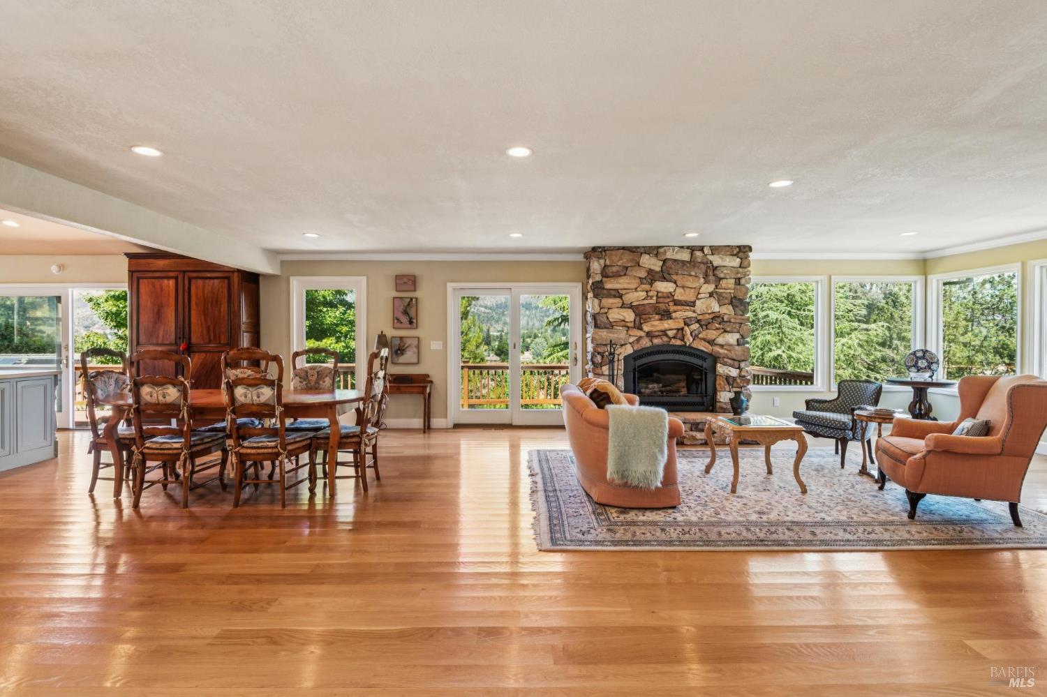 425 Oak Point Place Santa Rosa, CA 95409 - Photo 17 of 59