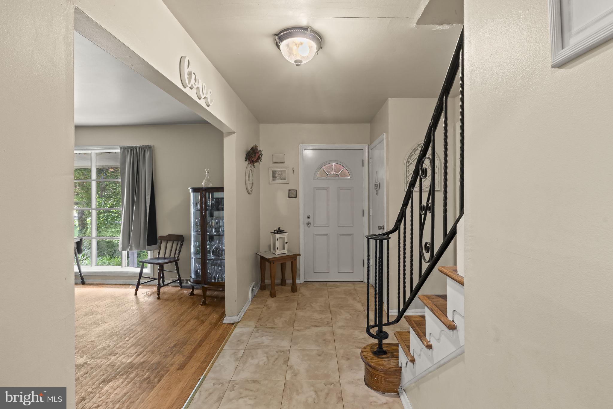 2029 East Cedarville Road Pottstown, PA 19465 - Photo 4 of 44