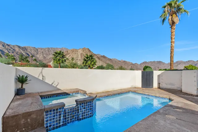 $749,900 | 51220 Avenida Carranza, La Quinta, CA 92253