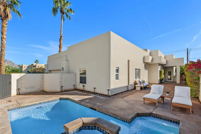$749,900 | 51220 Avenida Carranza, La Quinta, CA 92253