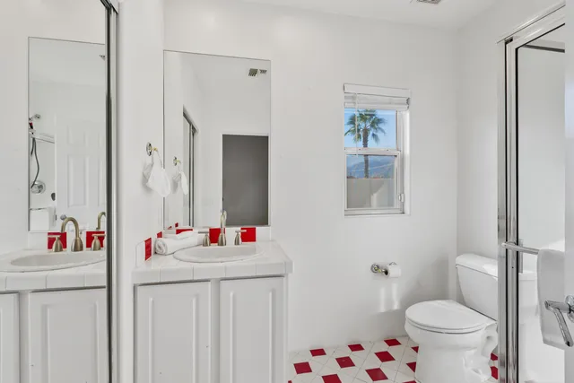 $749,900 | 51220 Avenida Carranza, La Quinta, CA 92253