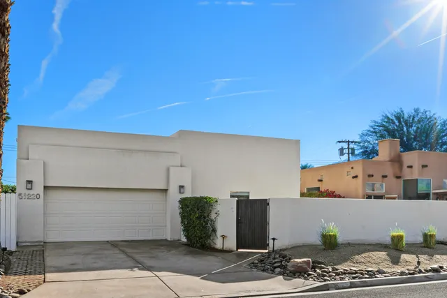 $749,900 | 51220 Avenida Carranza, La Quinta, CA 92253