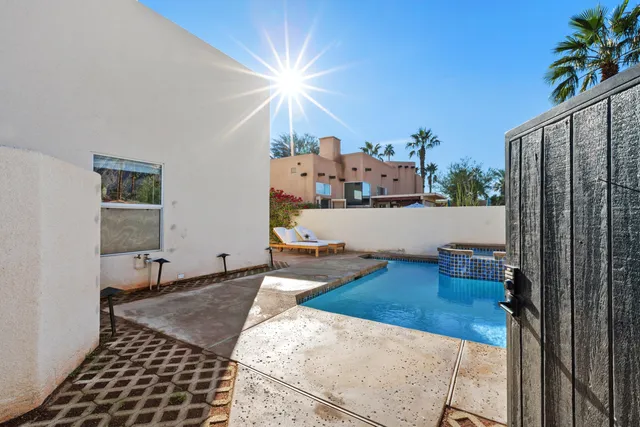 $749,900 | 51220 Avenida Carranza, La Quinta, CA 92253