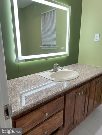 $470,000 | 109 Pebble Road, East Windsor, NJ 08520