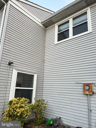 $470,000 | 109 Pebble Road, East Windsor, NJ 08520