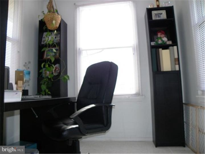 142 Yale Road Audubon, NJ 08106 - Photo 17 of 25 Office / Study