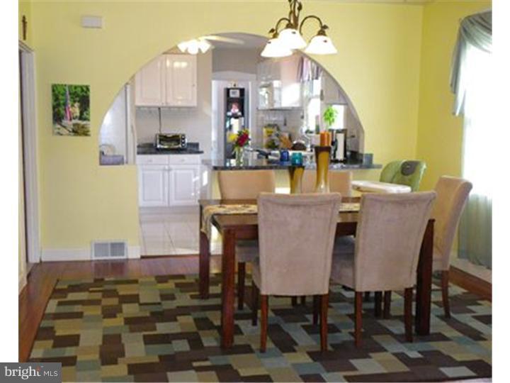 142 Yale Road Audubon, NJ 08106 - Photo 9 of 25 Dining Room