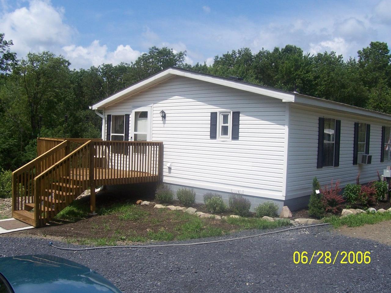 Blueberry Road Saylorsburg, PA 18353 - Photo 2 of 13 Side View