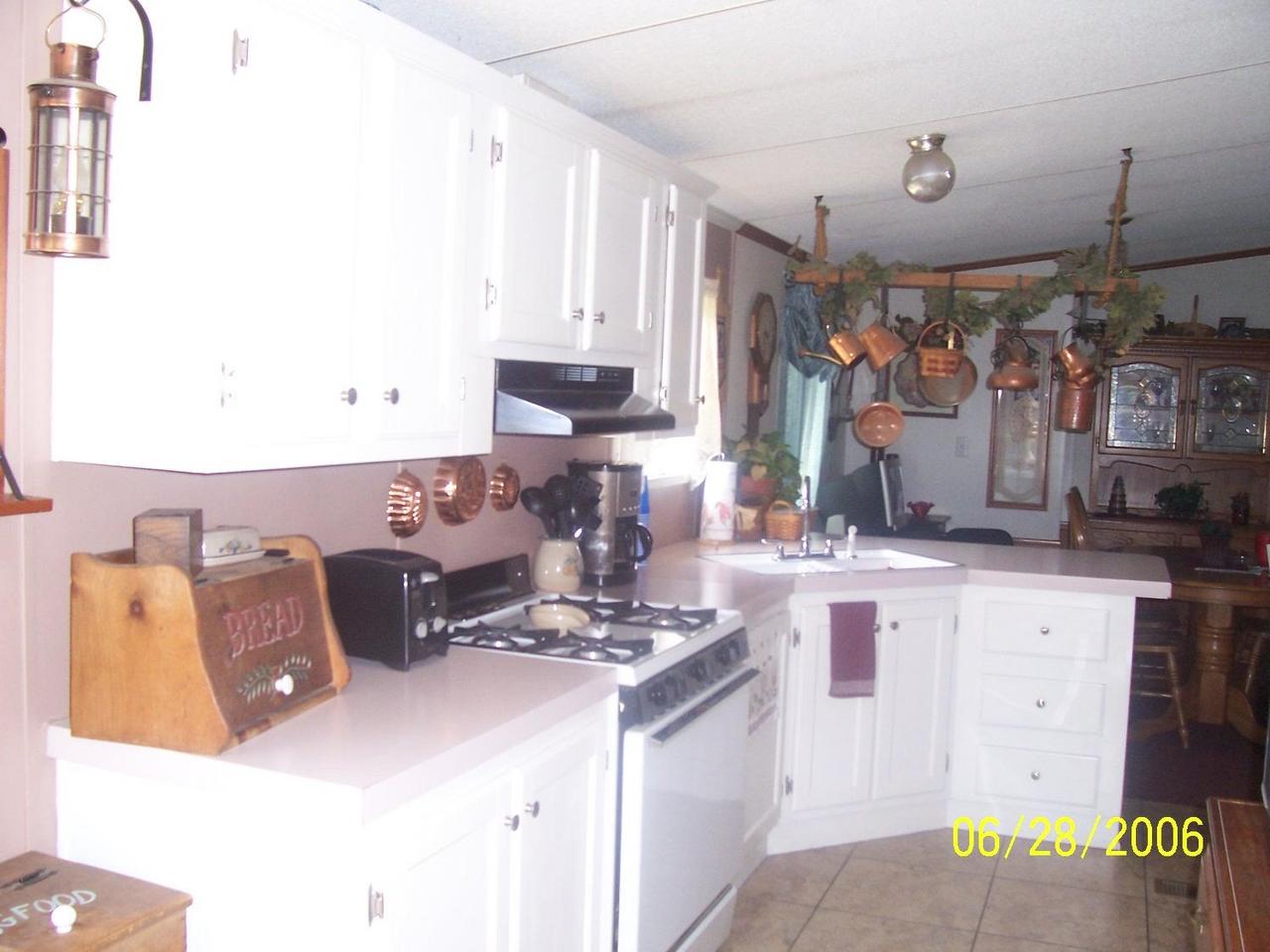 Blueberry Road Saylorsburg, PA 18353 - Photo 7 of 13 Kitchen View 3