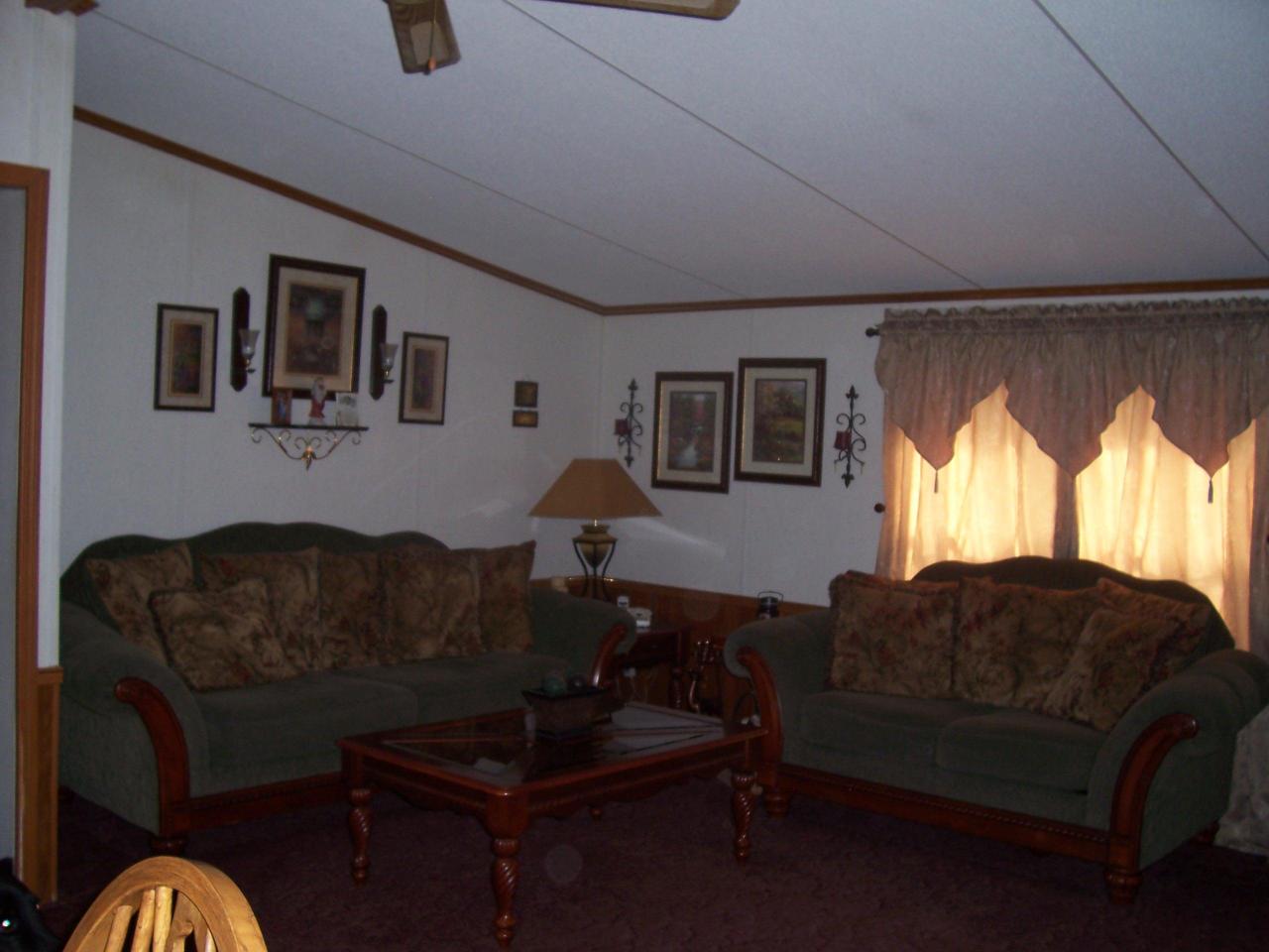 Blueberry Road Saylorsburg, PA 18353 - Photo 8 of 13 Living Room