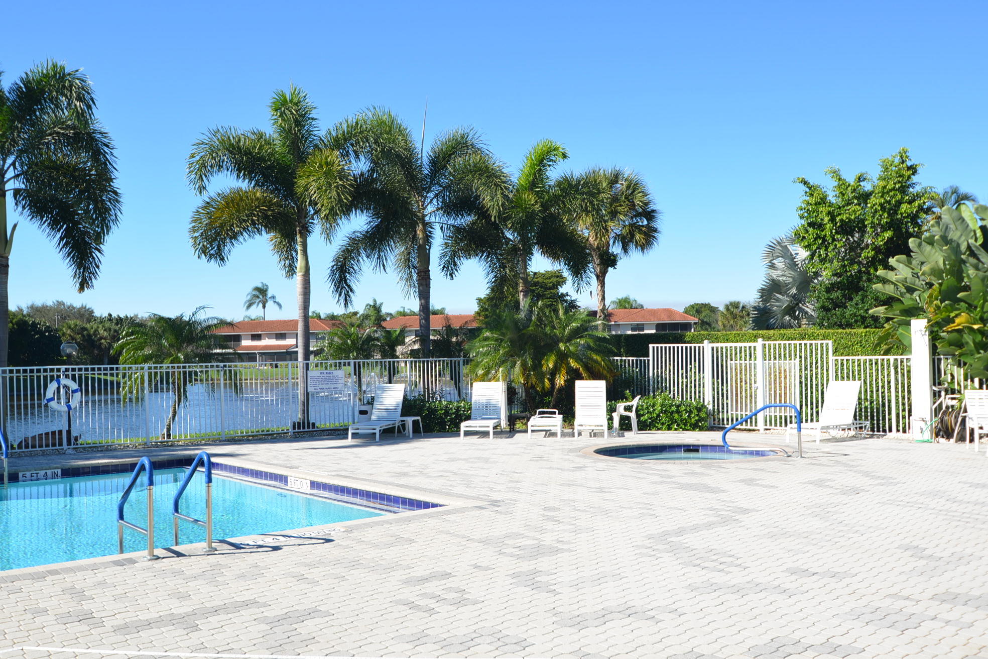 8640 Vía Reale, Unit 1 Boca Raton, FL 33496 - Photo 39 of 47 DSC_7128