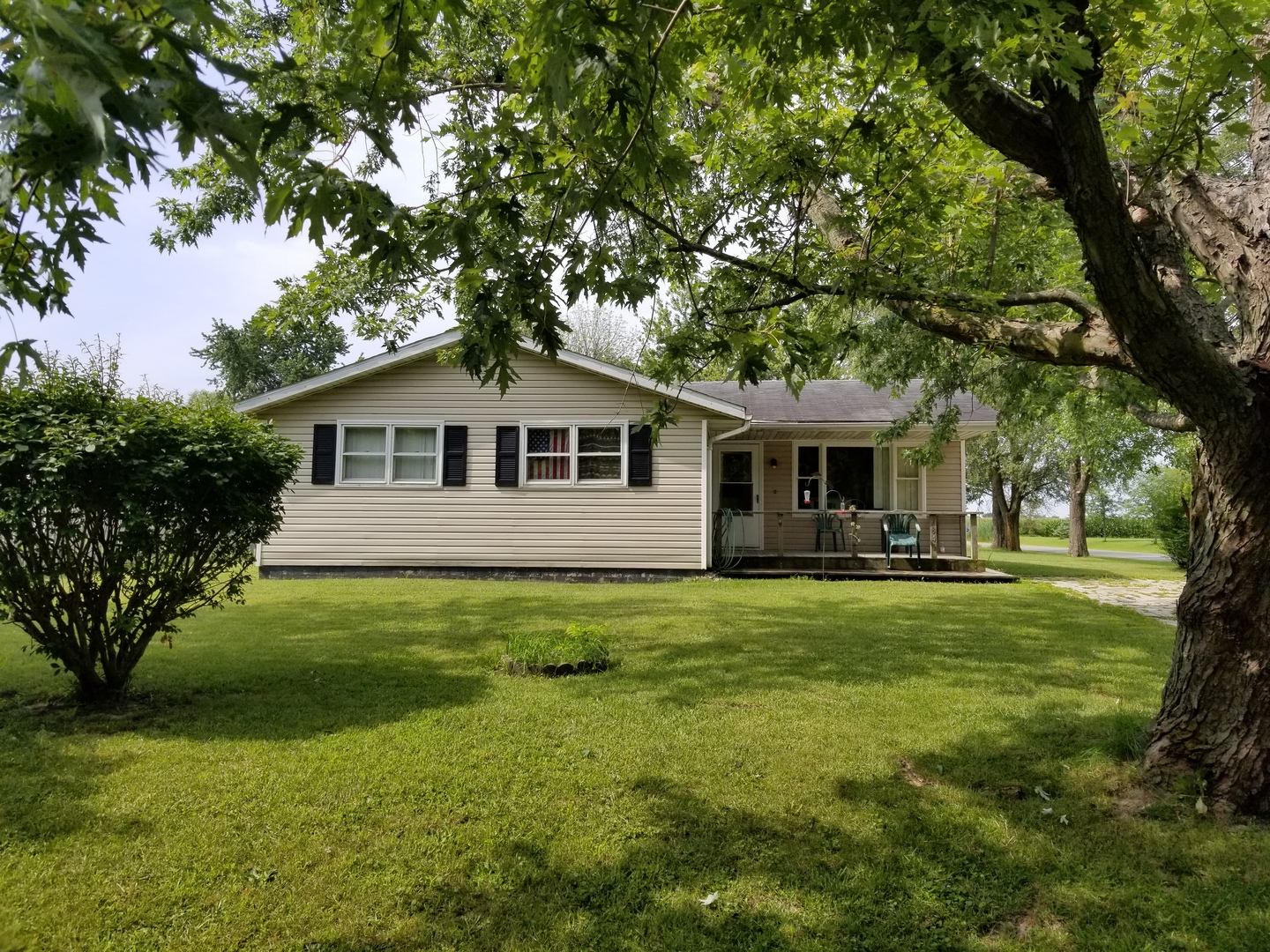 7840 South Sugar Island Road Chebanse, IL 60922 - Photo 1 of 9