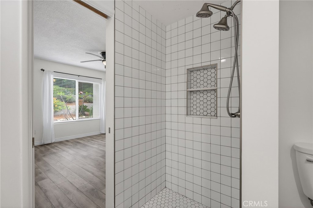1184 Lyndhurst Drive Riverside, CA 92507 - Photo 19 of 54