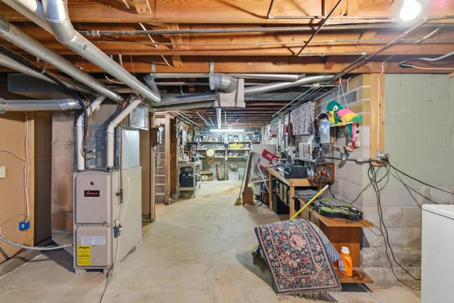 $144,900 | 809 3rd Street Southwest, Waseca, MN 56093