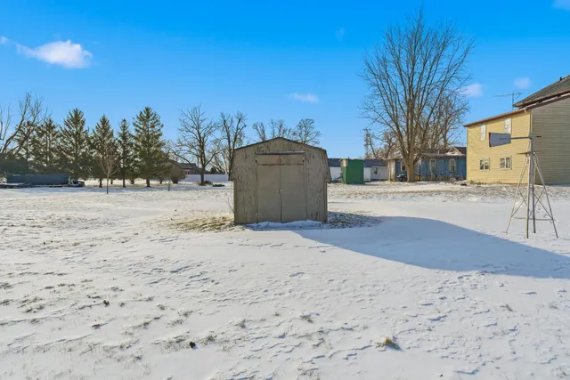 $144,900 | 809 3rd Street Southwest, Waseca, MN 56093