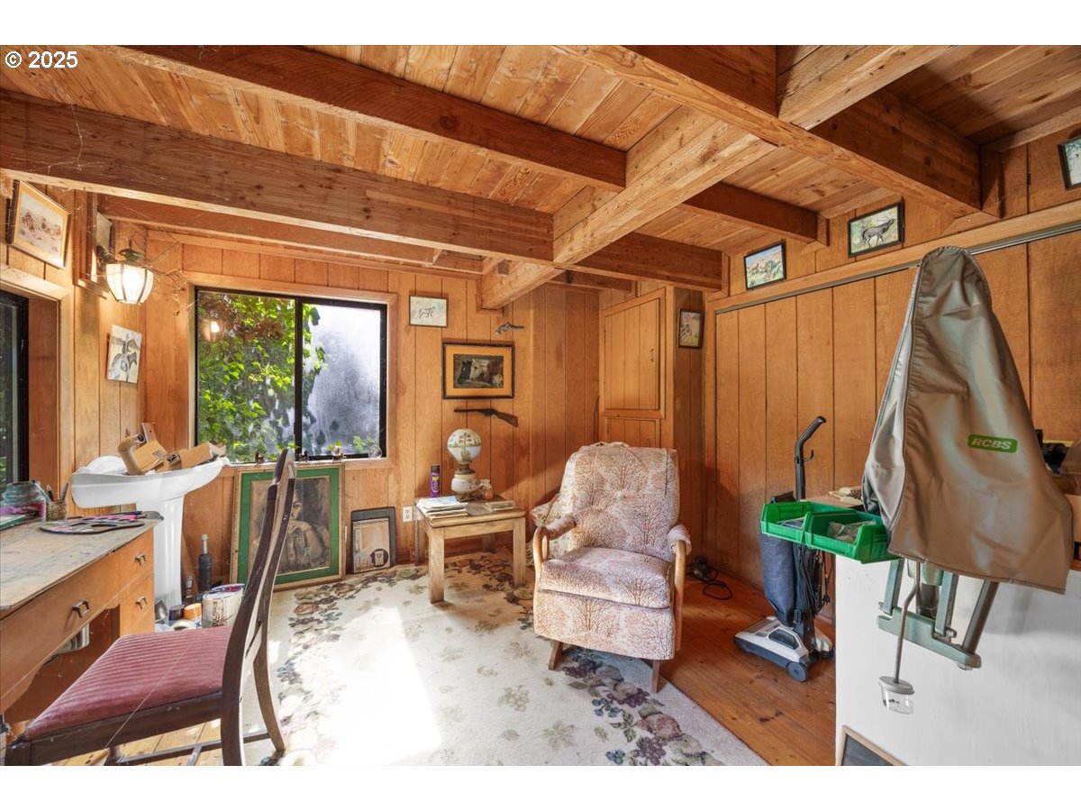 2680 South Umpqua Road Tiller, OR 97484 - Photo 13 of 46