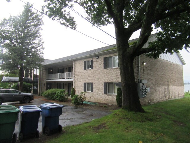 4100 Post Road, Unit 9 Warwick, RI 02886 - Photo 4 of 33