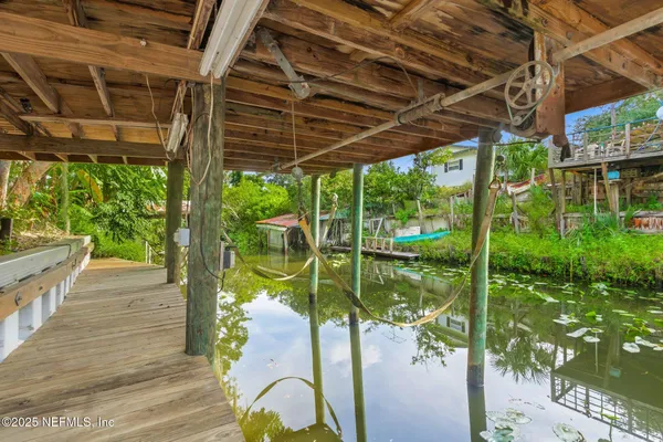 $156,500 | 210 Camellia Drive, Satsuma, FL 32189