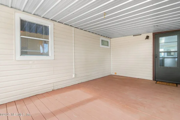 $156,500 | 210 Camellia Drive, Satsuma, FL 32189