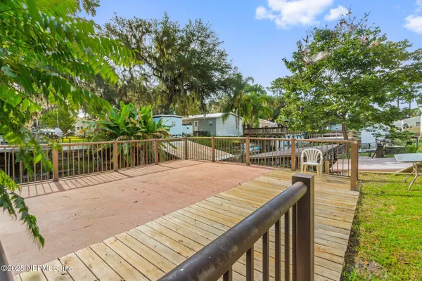 $156,500 | 210 Camellia Drive, Satsuma, FL 32189